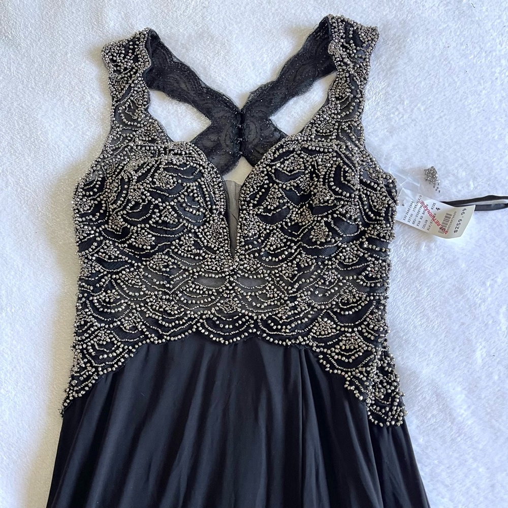 Dave & Johnny black floor length dress rhinestones Beaded Formal Dress-size 3/4